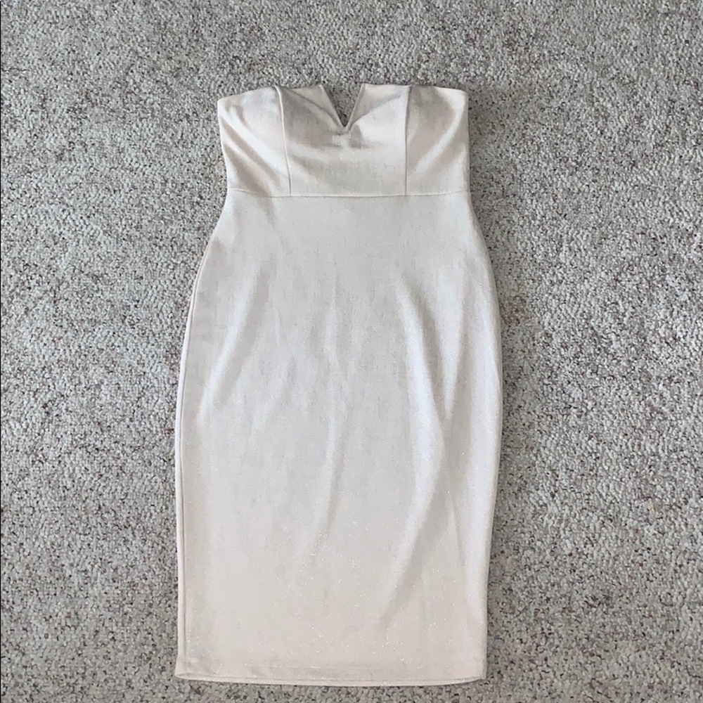 strapless dress